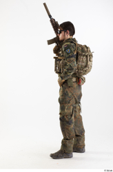  Frankie Perry KSK Recon Standing with Gun 